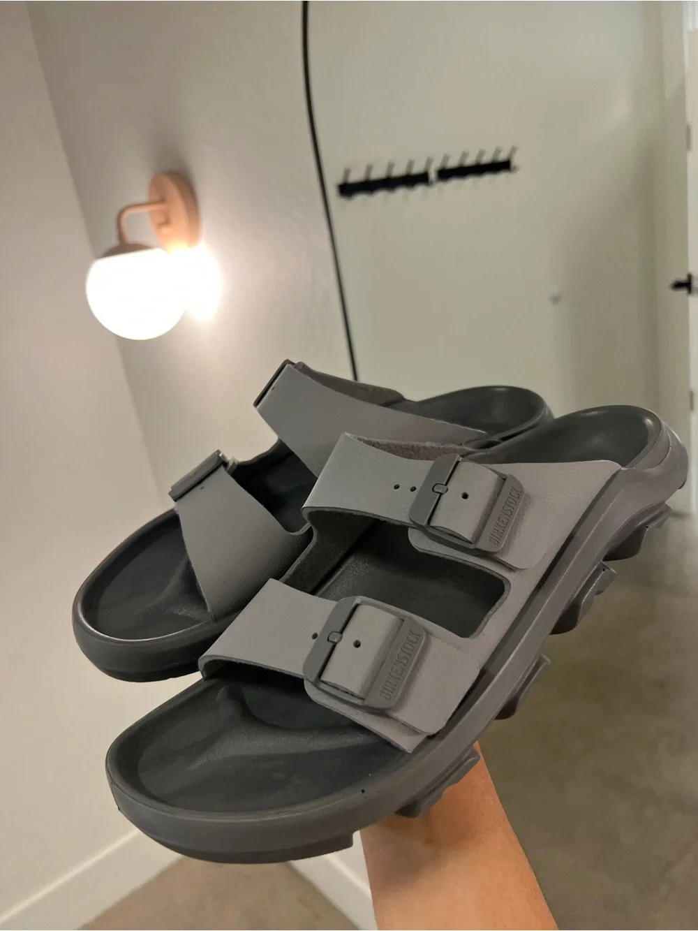 Birkenstock Mogami Terra 2 Strap sandal